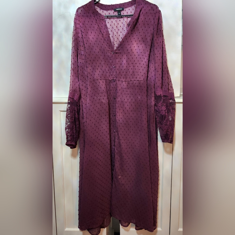Torrid Clip Dot Button Front Maxi Kimono